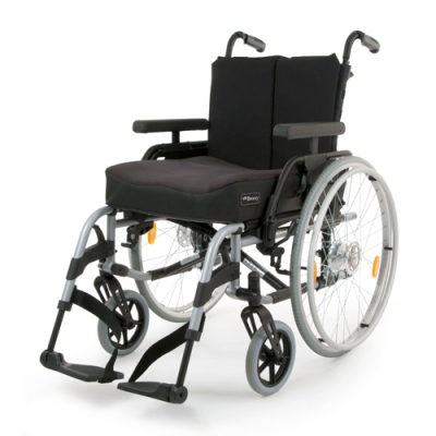 Nový invalidní vozík Breezy, šířky sedu 35 - 60 cm  Nový invalidní vozík Breezy, šířky sedu 35 - 60 cm  foto
